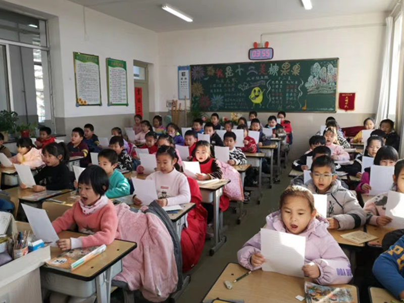 芝采區(qū)萬華小學(xué):校園時(shí)鐘倒計(jì)時(shí)注入課堂 新活力
